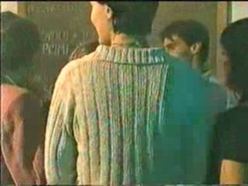 10.11.97 - Ros finds Cindy working in a bar in Italy
