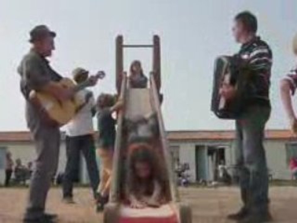 Danser à Tire D'Ailes