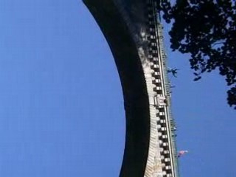 Saut à l'elastique Arnaud pont napoléon III