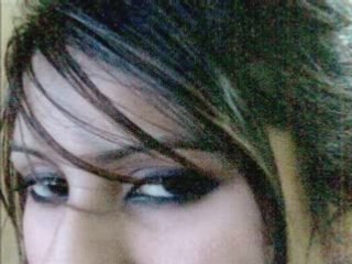 PEHLI BAR EK LARKI MERA HAATH PAKAR KE BOLI