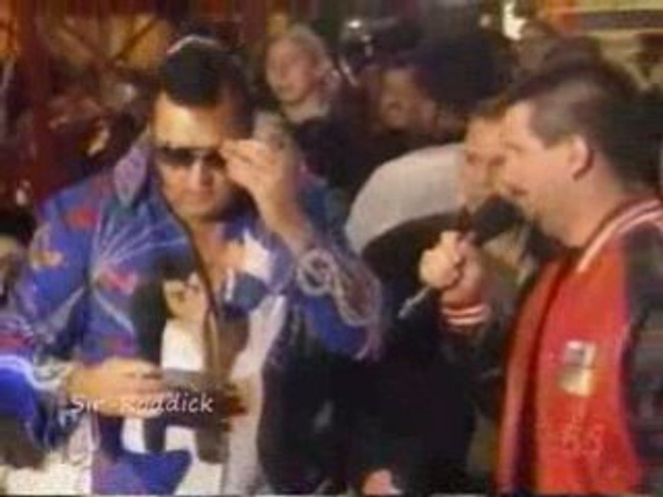 Honky Tonk Man Singing