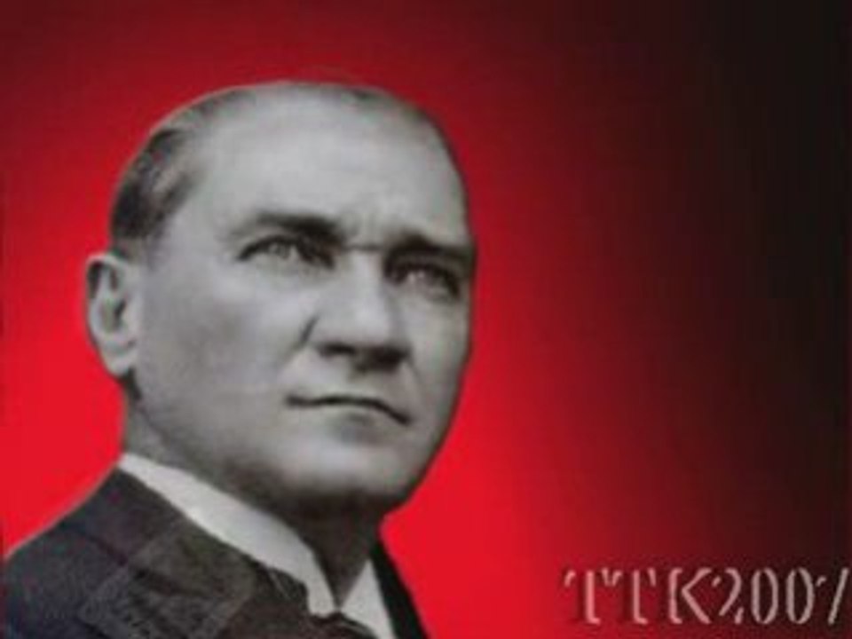 BAŞBUĞ ATATÜRK ~ ZAFER MARŞI
