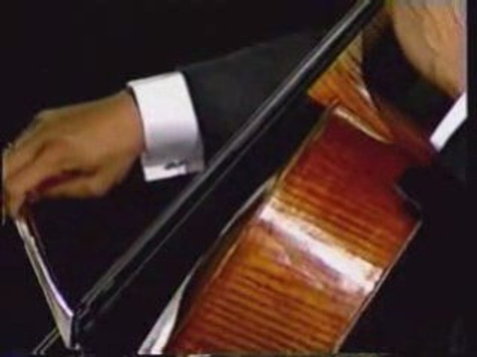 YO-YO MA plays Bach
