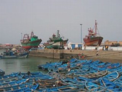 Rough-Tours-Morocco-Marrakech-Desert-Merzouga