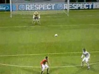 Frappe de 25 mètres de Totti