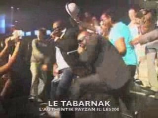 "Arab Money Dance" VS "La Danse Le Tabarnak"