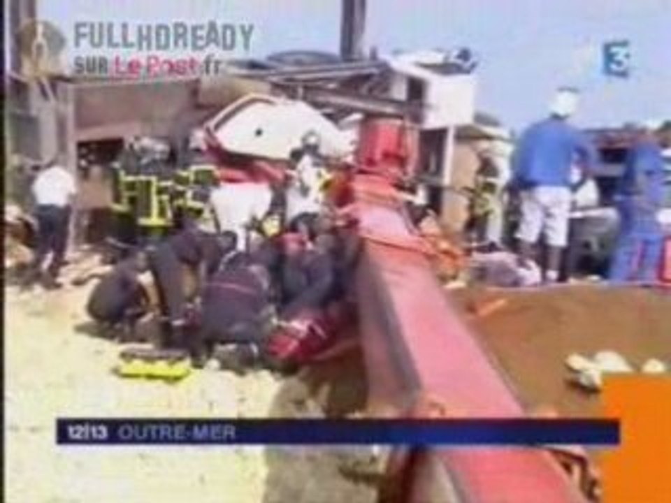 Accident de grue en guadeloupe  [news] F3 211008