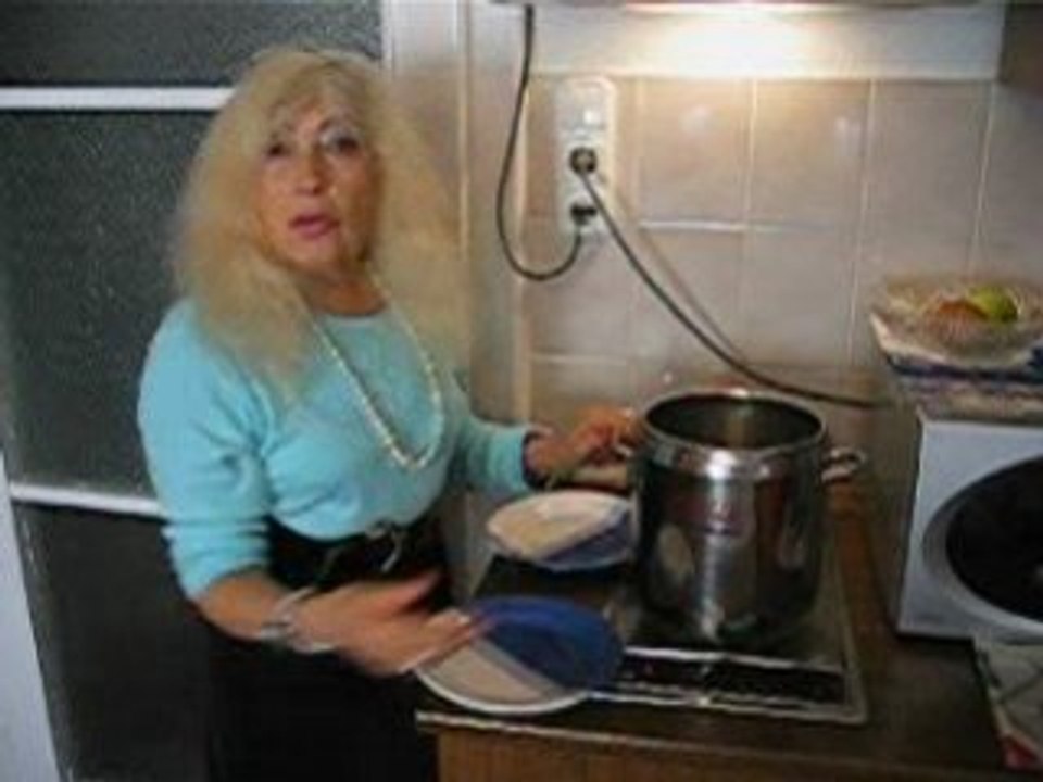 Bouillon de poulet (husleves)