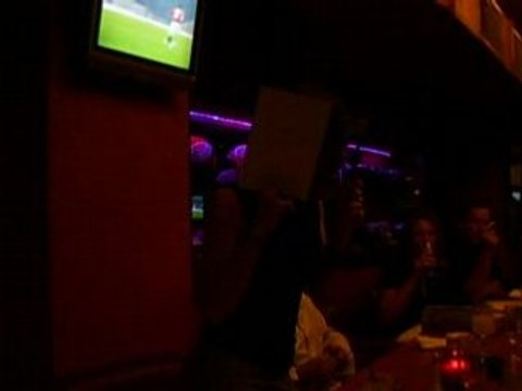 carmen qui chante mdr!!!! joyeux anniversaire carmen