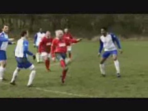 [FUNNY] REGIS joue au Foot contre des VETERANS [Goodspeed]