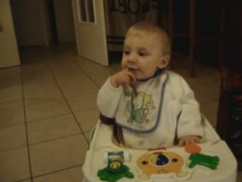 Le hocquet ne m'empeche pas de rigoler avec Maman