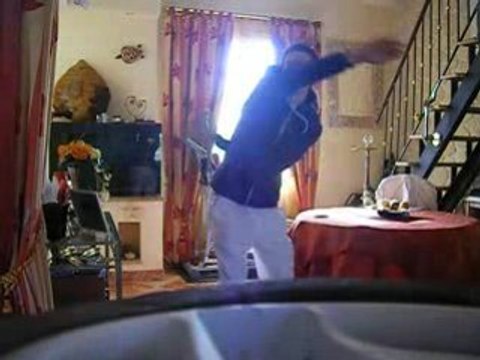 X-PL0ZZ NOUVELLE VIDEO AVEC MON CHIEN KI GEULE A LA FIN MDR