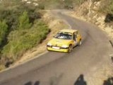 Rallye du Cathare passage Peugeot 205 n°71 suivie du n°72