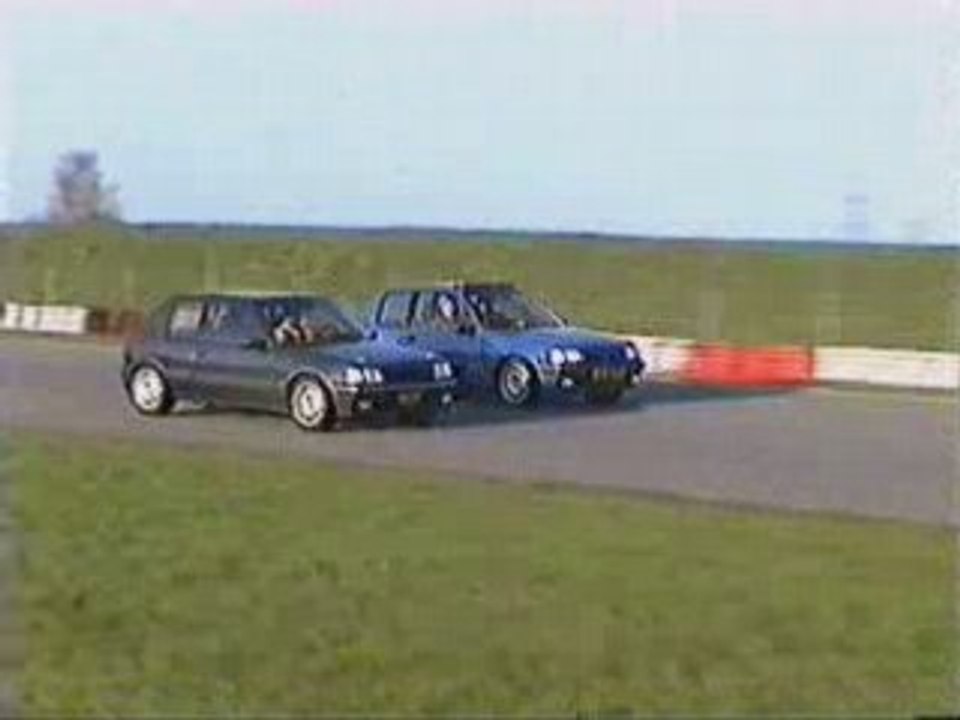 205 1.9 Gt 16v vs 205 1.9 Gti 8s