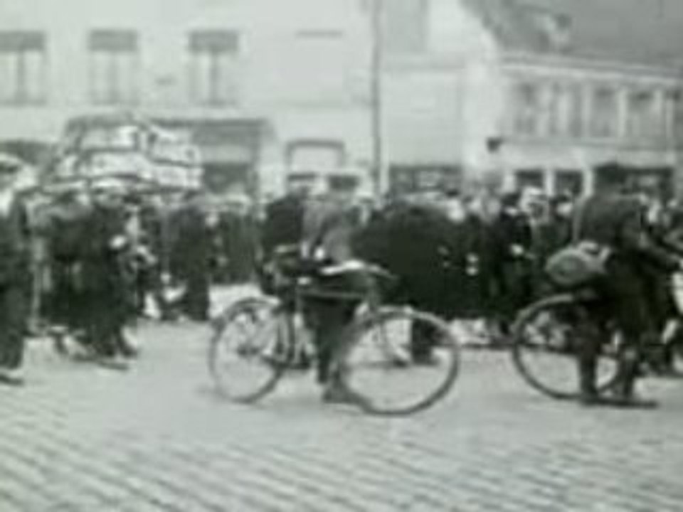 1929 Accrochez vos ceintures !