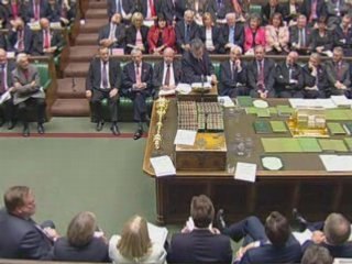 Brown and Cameron clash over the economy in the Commons