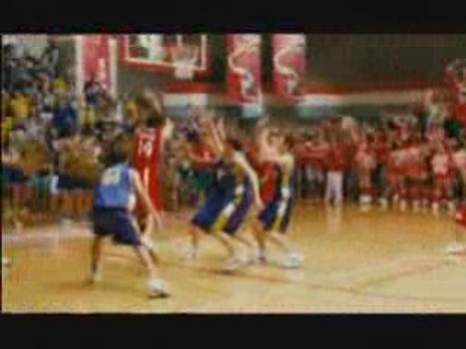 High School Musical 3 hits cinemas