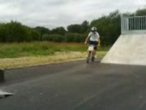 dirt bike/skate park