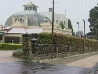 Freak storms cause chaos in Australia