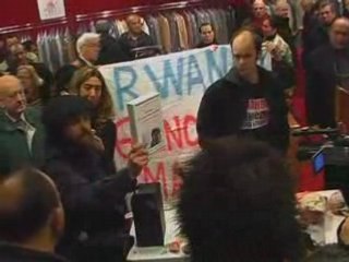 SOUVENIRS DU RWANDA À LA VENTE MITTERAND