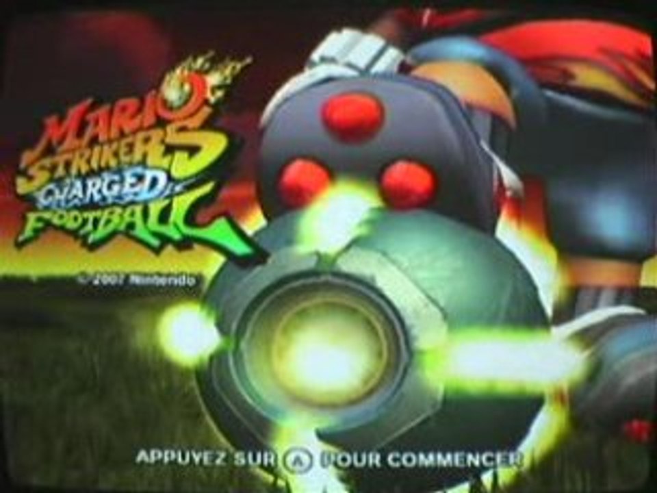 Videotest Mario Striker Charged Football (Wii)