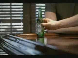 Pub heineken : promenade avec son chien