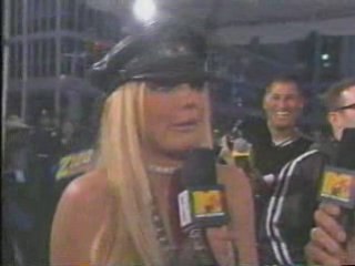 Britney Spears red carpet interview