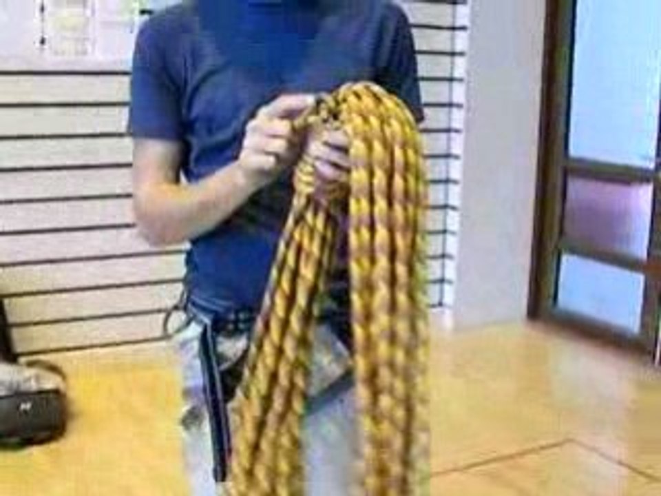 Pliage corde porte manteau 2