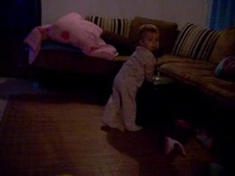 premiers pas de Lucas