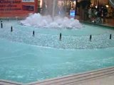 Fontaine centre commercial Lyon