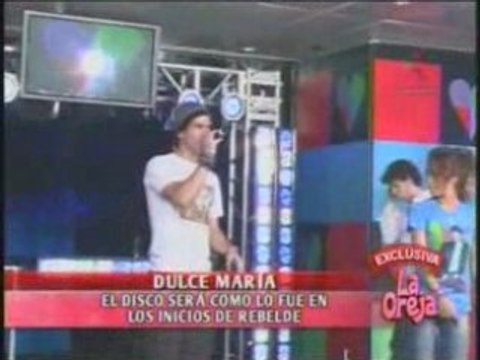 Dulce Maria grabando el nuevo disco de RBD (LO)