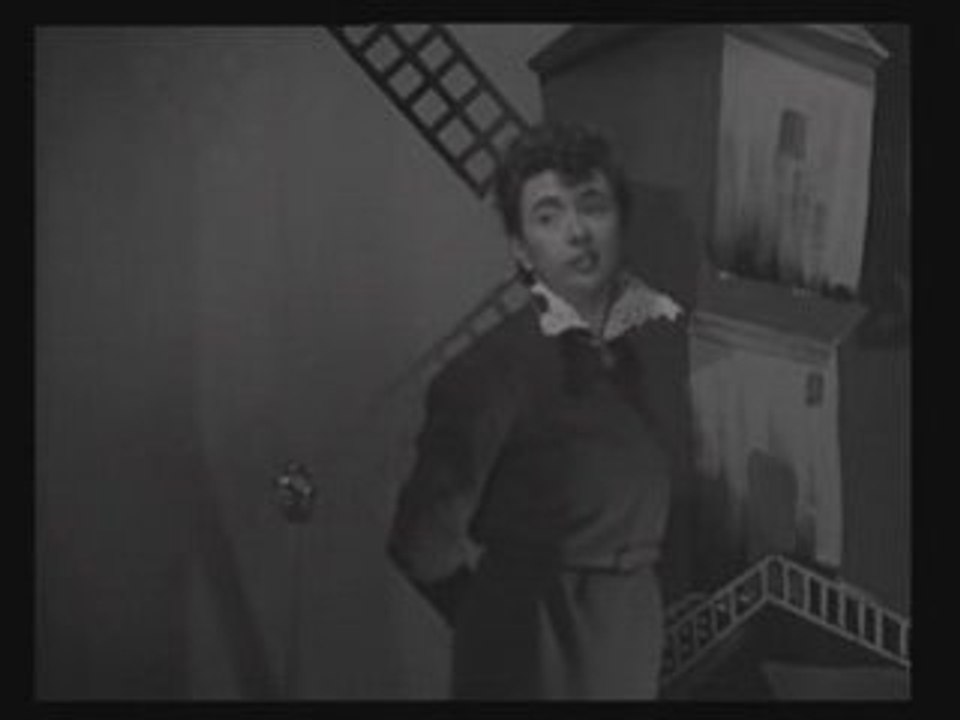 Mick Micheyl chante rien, rien, jamais rien