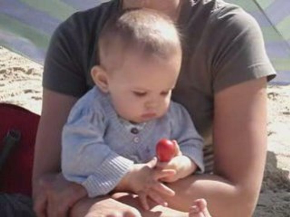 Maëlys mes première vacances Vol.4