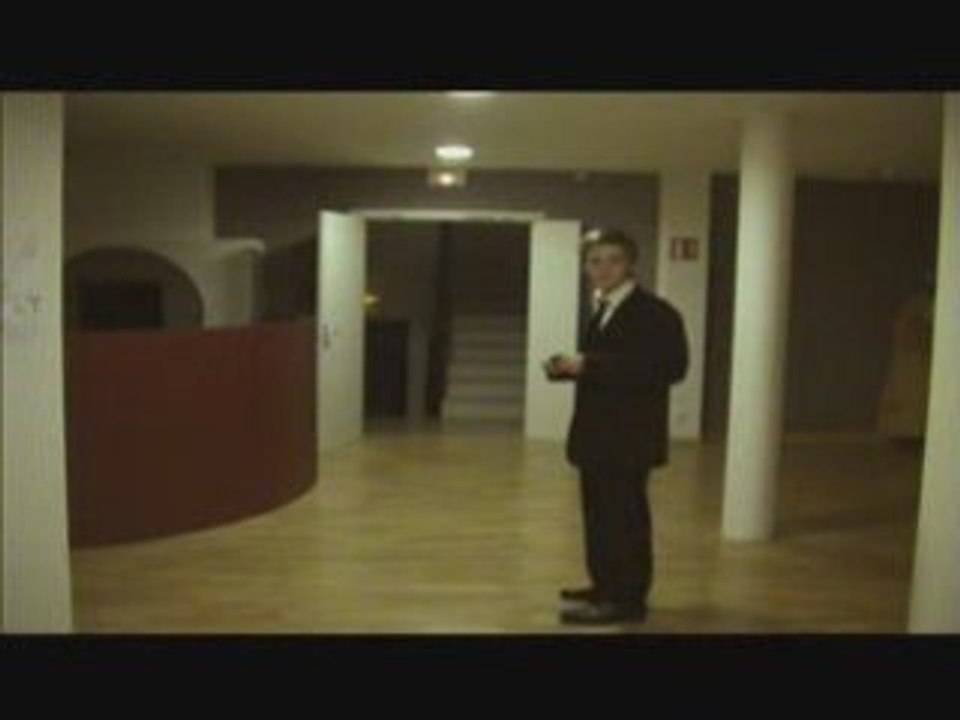 Pub-Rouge à lèvres- Hitchcock