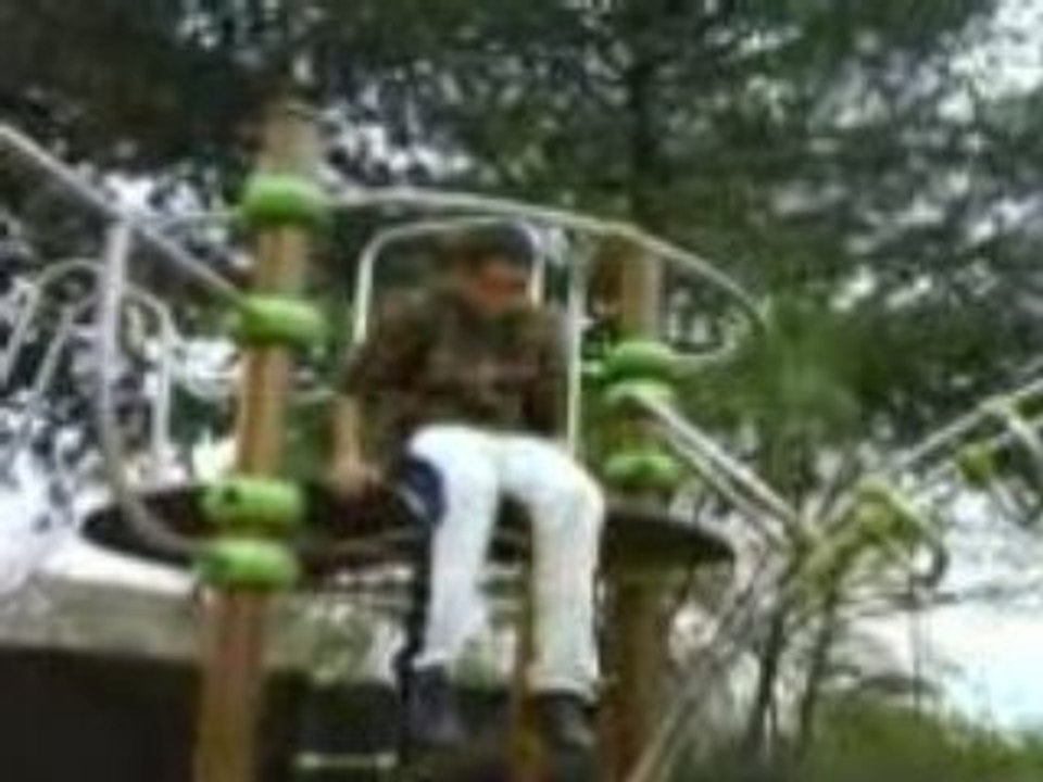 Anas en mode je me cass la gueule