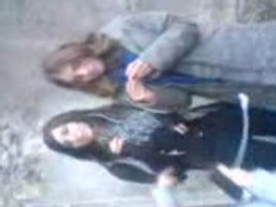 AhAh.. -_-'