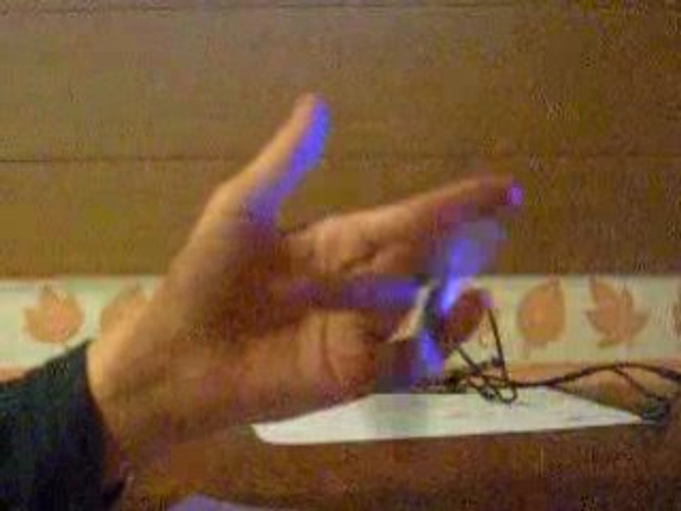 Pen spinning by Sylfix