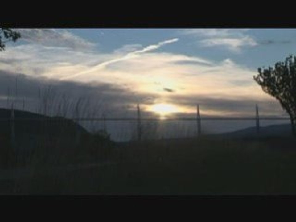 Balade autour du viaduc de Millau