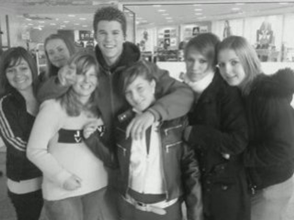 Nous 8