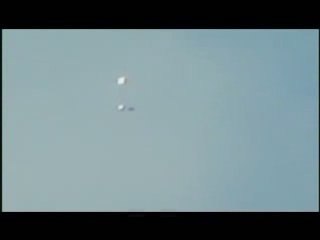 Encore 3 spheres métalliques filmé a Brooklyn NYC !!