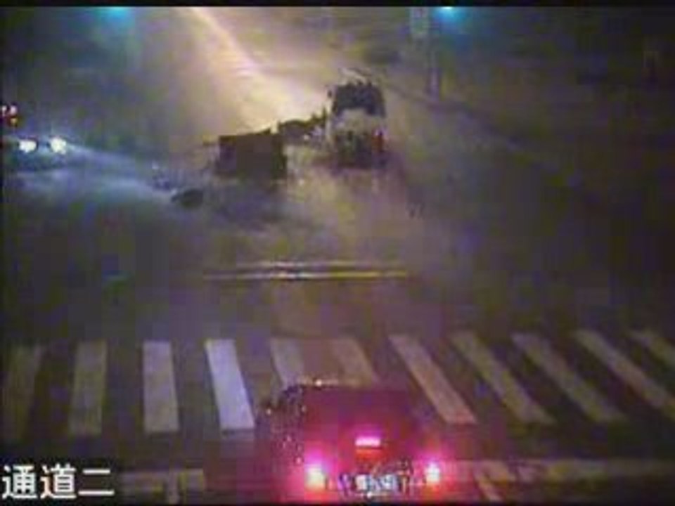 Compilation d'acccidents à un carrefour chinois