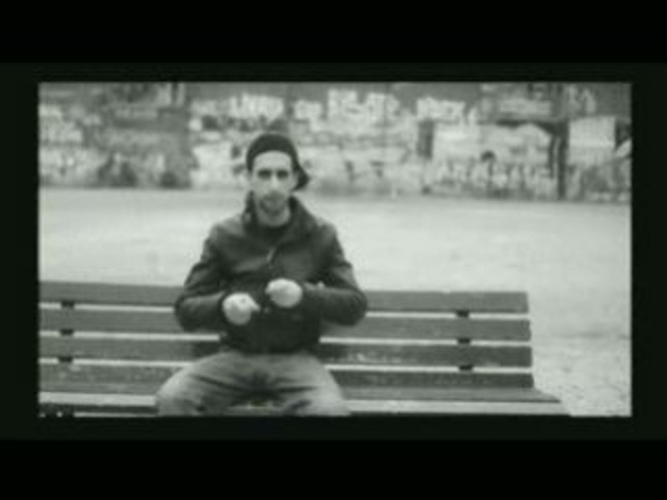 SALIF AKETO SOPRANO REVEILLONS NOUS