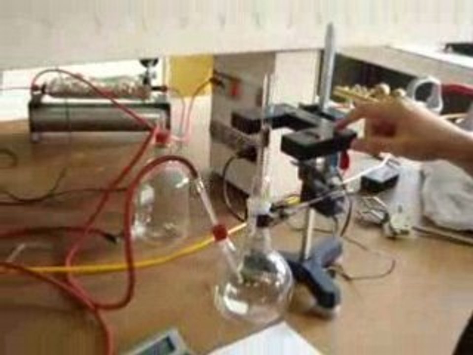 L'oscillateur de Falammersfeld (Calcul du rapport GAMMA)