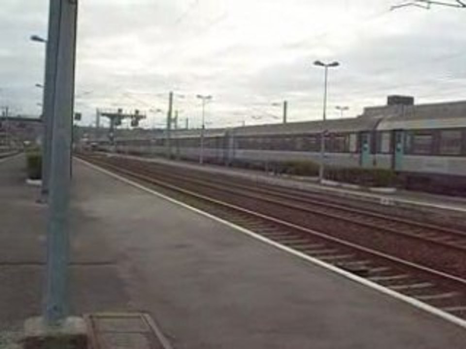 um de bb 67484 et bb 67533 avec 9 voitures cic