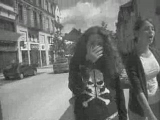 Je vous aimes bande de fous .