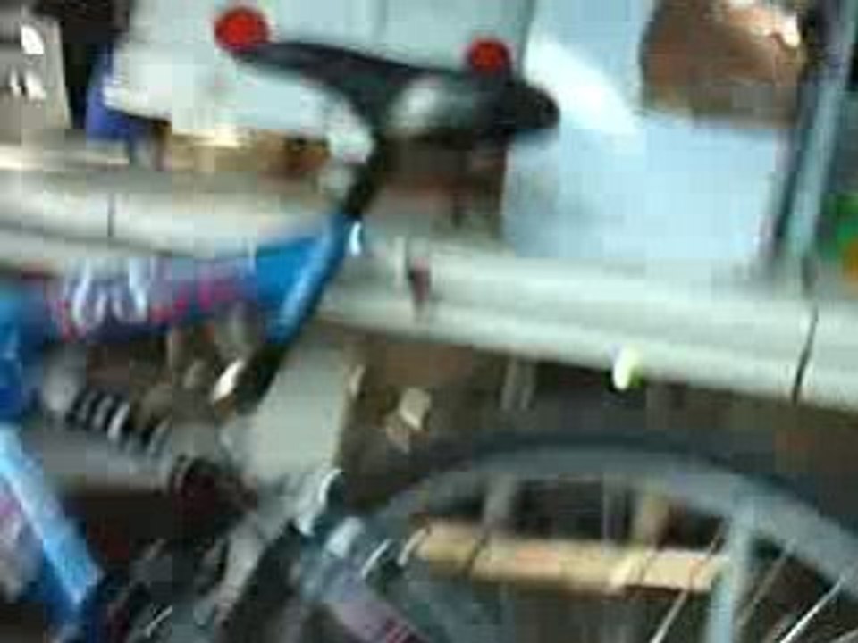 ¤ ¤ ¤  VARGAS ET SA REMORQUE 1 ¤ ¤ ¤
