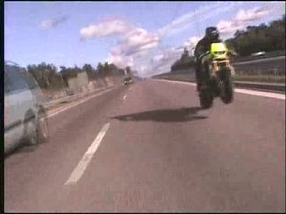Street Racing - 500Bhp Suzuki Hayabusa Turbo