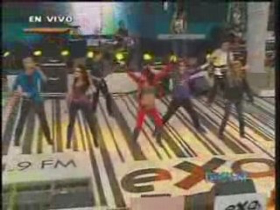RBD canta celestial en EXA 2008