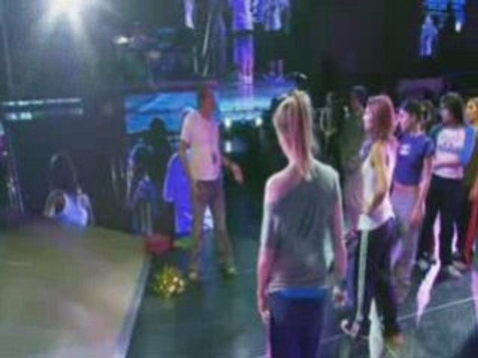 Hannah Montana - Concert Backstage