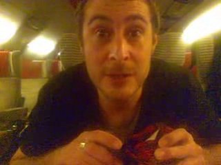 Stephan Guerin Tillie buzz la poudre PAPS